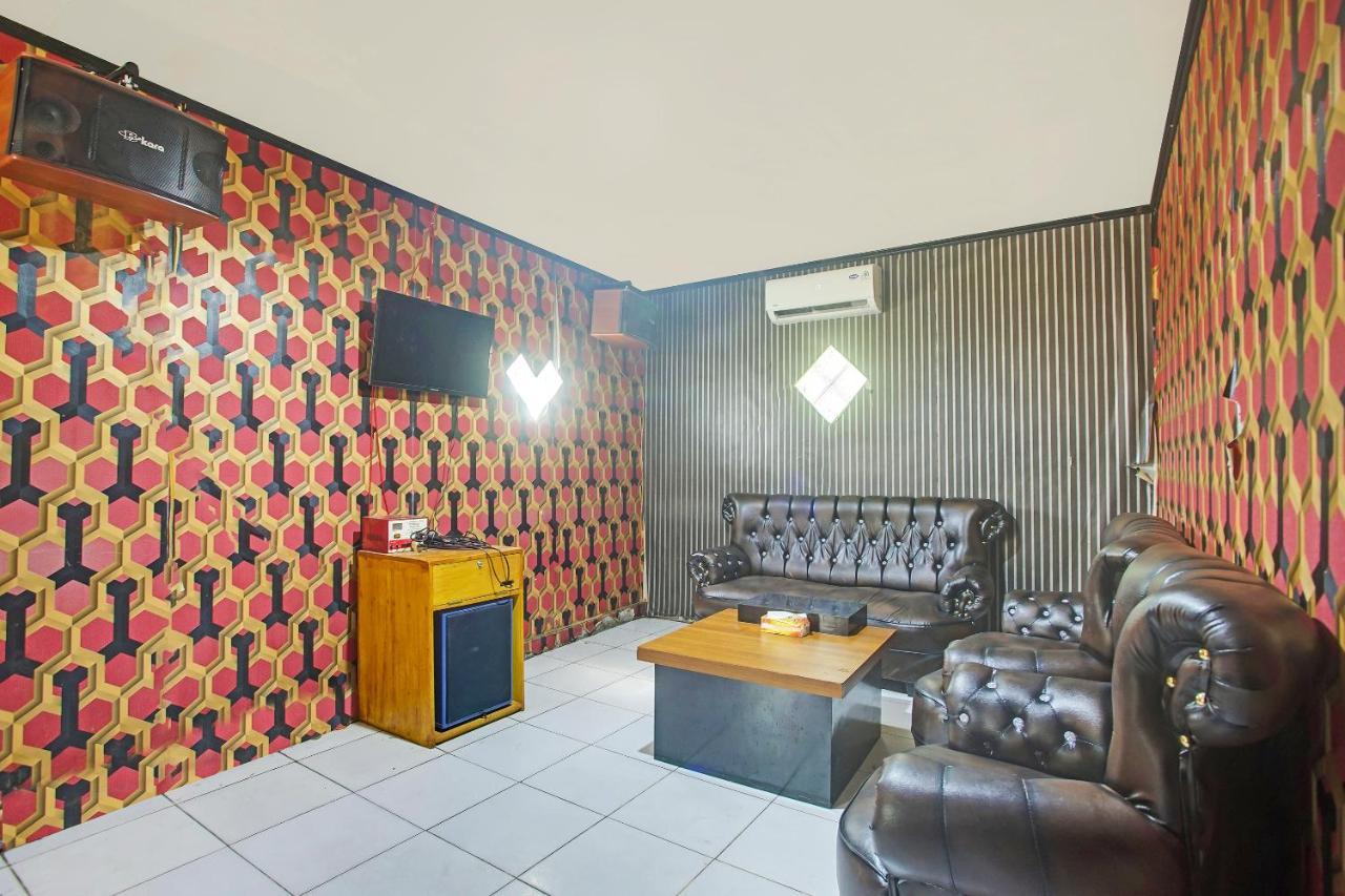 Oyo 2246 Anjung Bang Oking Hotel & Resort Pasarpulaupisang Exterior photo
