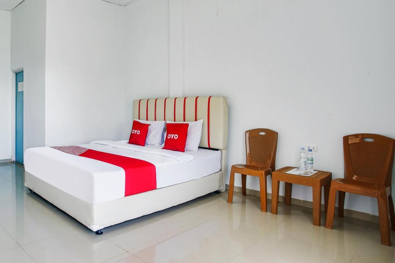 Oyo 2246 Anjung Bang Oking Hotel & Resort Pasarpulaupisang Exterior photo