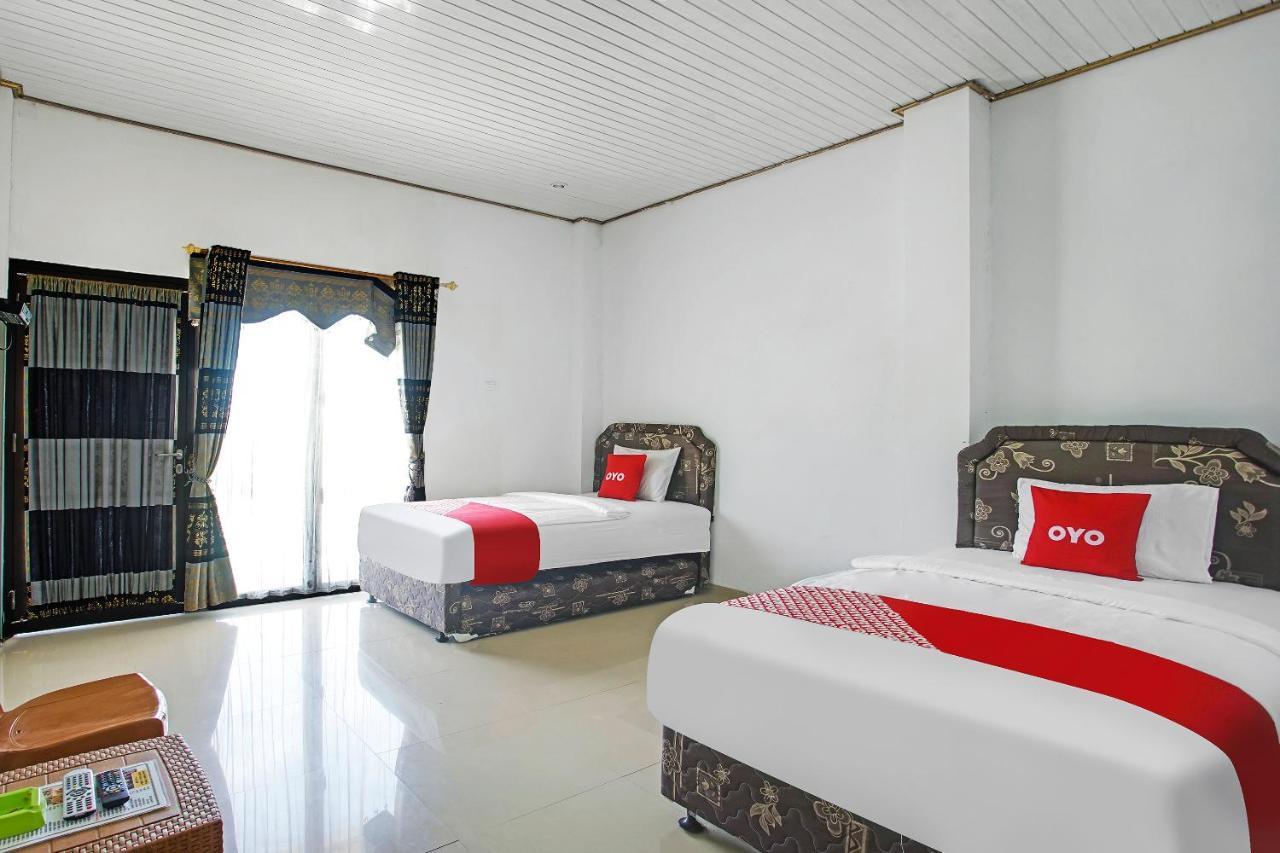 Oyo 2246 Anjung Bang Oking Hotel & Resort Pasarpulaupisang Exterior photo